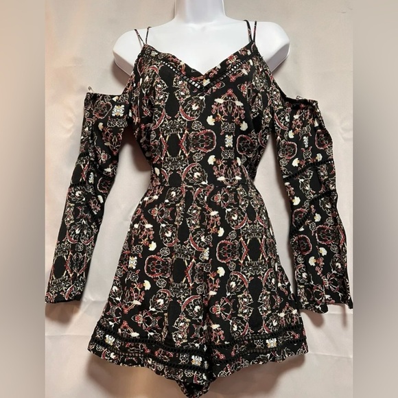 Kendall + Kylie Multi Floral Long Sleeve Romper Black Boho Bohemian Hippie Sz S - Picture 2 of 11